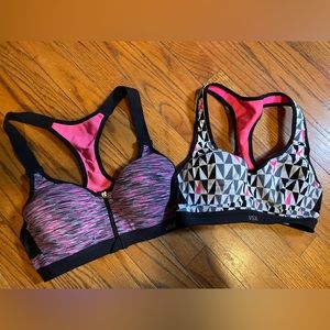 Two Victoria’s Secret 32A sports bras.